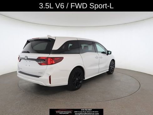 Used 2025 Honda Odyssey Sport-L image 18