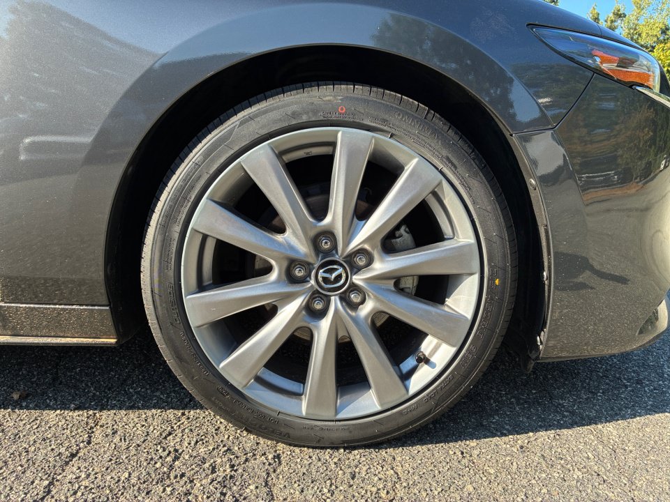 Used 2022 MAZDA MAZDA3 s FWD image 25