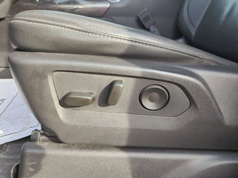 Used 2024 Chevrolet Silverado 3500 LTZ w/ LTZ Premium Package image 40