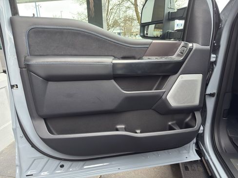 New 2026 Ford F350 Platinum w/ Tremor Off-Road Package image 12