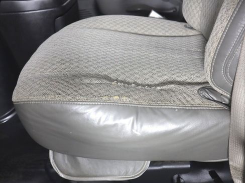 Used 2017 Chevrolet Express 2500 image 23