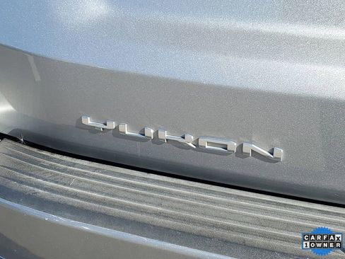 Used 2023 GMC Yukon SLT image 8