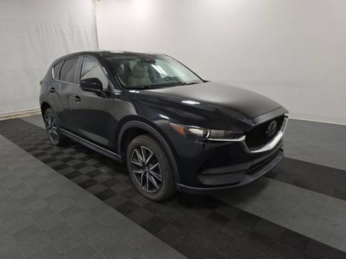 Used 2018 MAZDA CX-5 Touring w/ Preferred Equipment Package AWD/4WD image 2