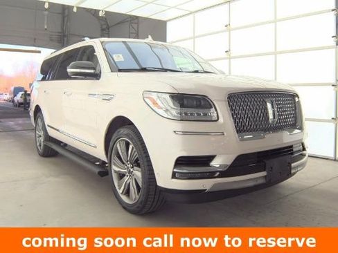 Used 2018 Lincoln Navigator L Reserve w/ Technology Package image 1