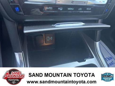 Used 2020 Ford Explorer ST w/ ST Street Pack image 22