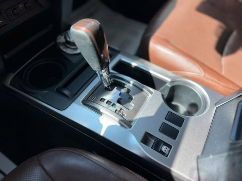 Used 2020 Toyota 4Runner Limited image 19