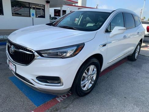 Used 2020 Buick Enclave Essence FWD image 8