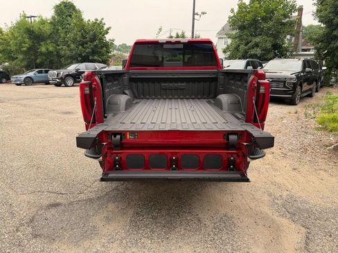 Used 2025 GMC Sierra 2500 SLT w/ SLT Premium Package AWD/4WD image 6