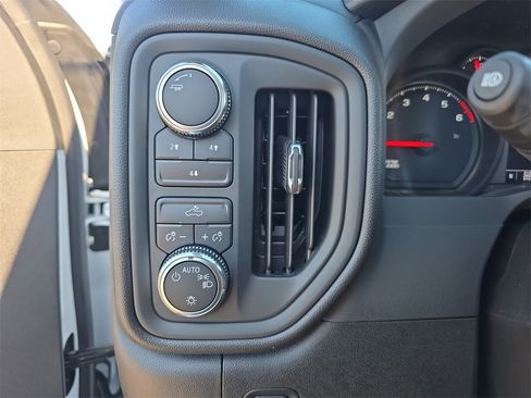 New 2026 GMC Sierra 2500 Pro w/ Convenience Package image 25