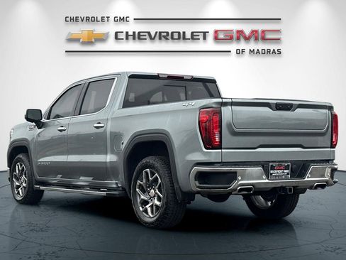 Used 2025 GMC Sierra 1500 SLT w/ SLT Premium Plus Package AWD/4WD image 5