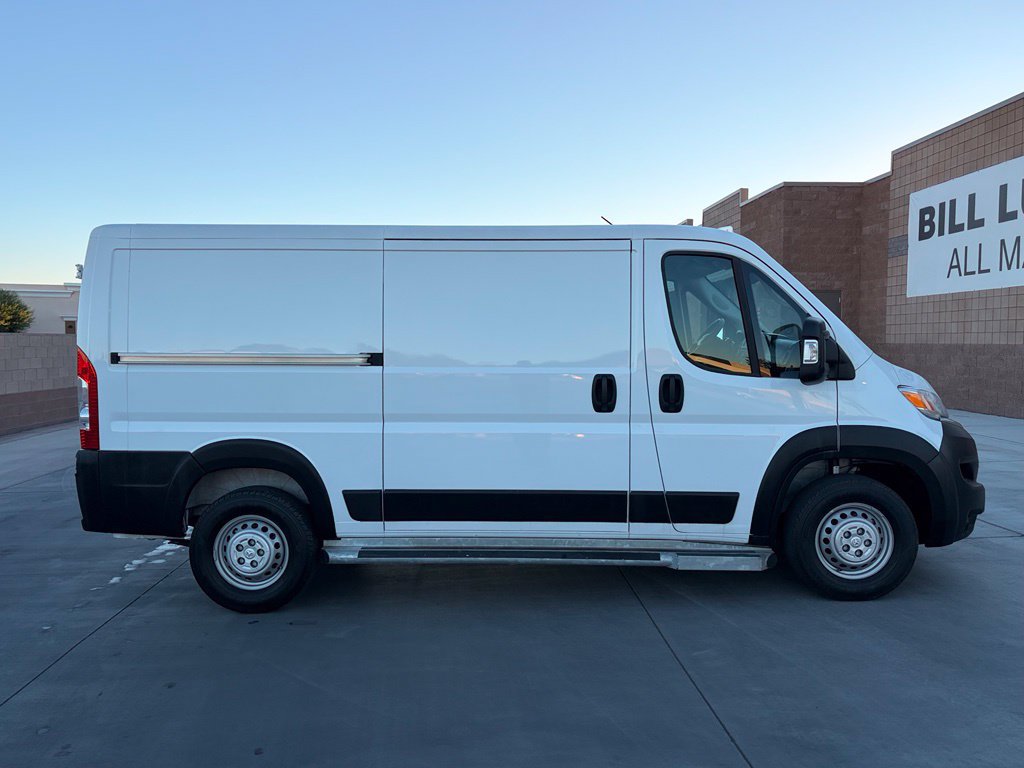 Used 2025 RAM ProMaster 2500 w/ U-Haul Equipment Group FWD image 5