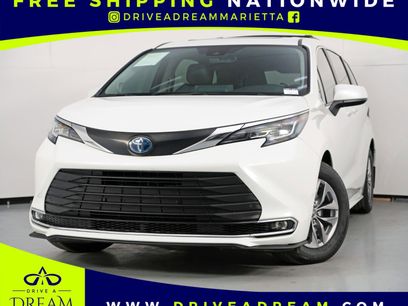 Used 2023 Toyota Sienna XLE w/ XLE Plus Package