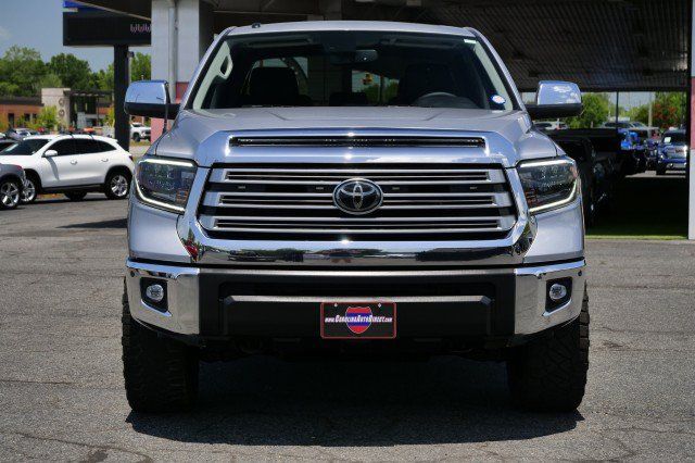 Used 2019 Toyota Tundra Limited w/ Limited Premium Package AWD/4WD image 5
