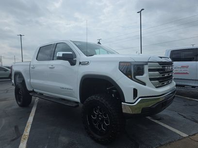 New 2026 GMC Sierra 1500 SLE