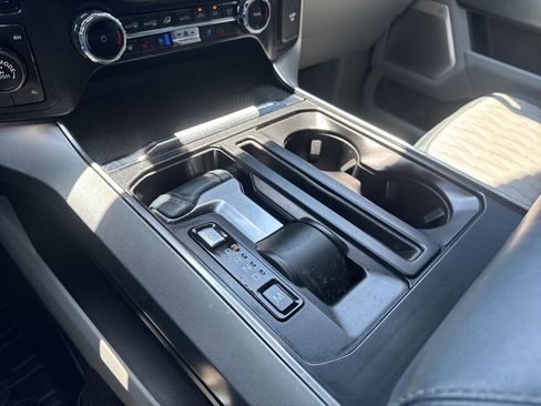 Used 2022 Ford F150 Limited AWD/4WD image 18