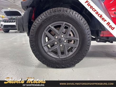 Certified 2024 Jeep Wrangler Sport S image 9