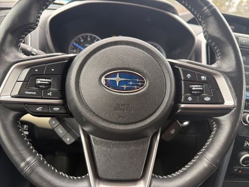 Used 2022 Subaru Ascent Limited w/ Technology Package image 33