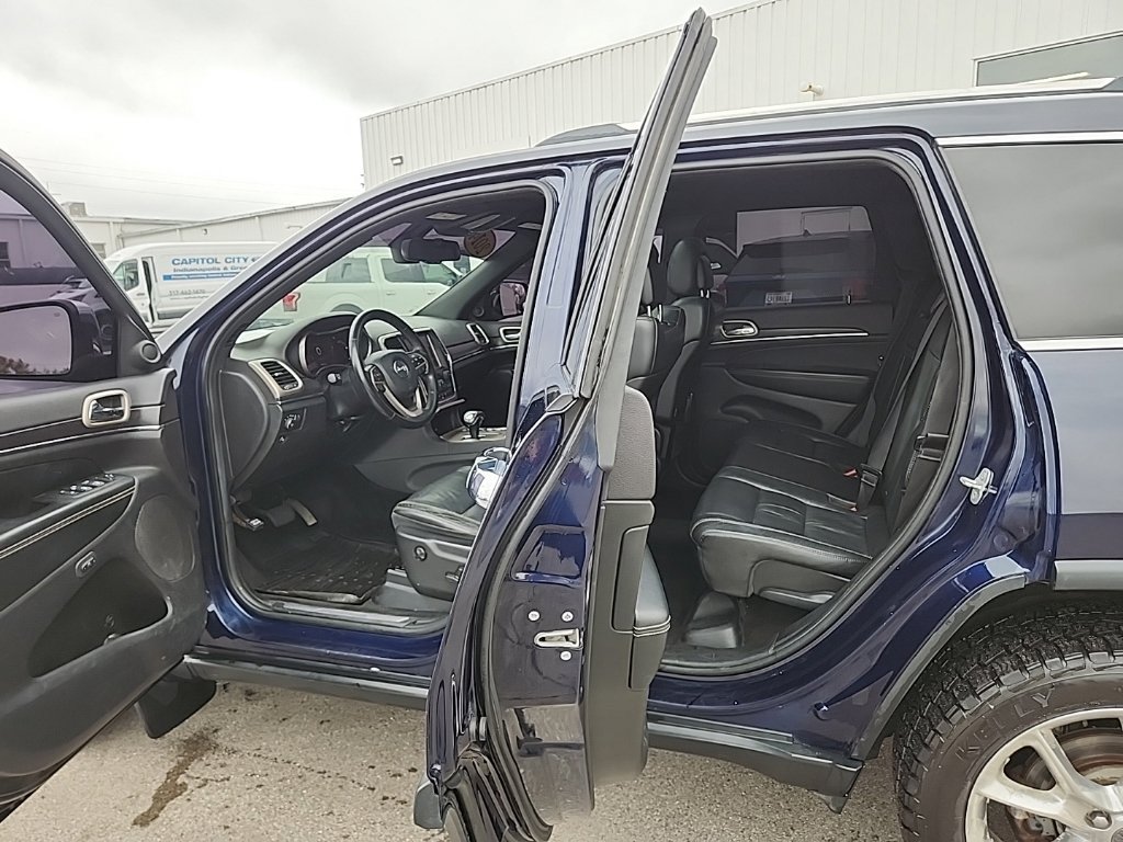 Used 2014 Jeep Grand Cherokee Limited AWD/4WD image 9