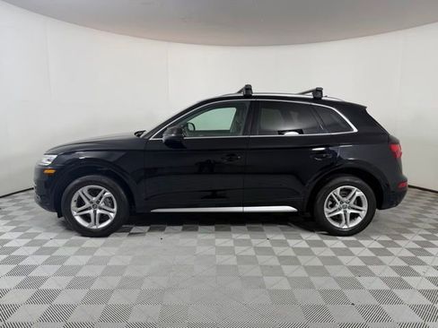 Used 2019 Audi Q5 2.0T Premium w/ Convenience Package AWD/4WD image 4