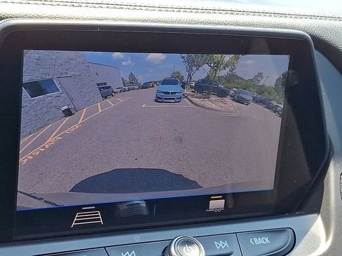 Used 2019 Chevrolet Blazer LT AWD/4WD image 18