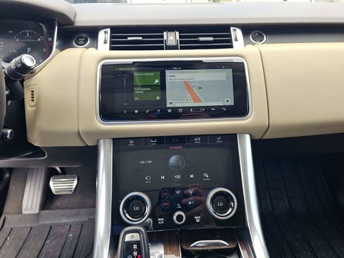 Used 2021 Land Rover Range Rover Sport HSE Silver Edition AWD/4WD image 24