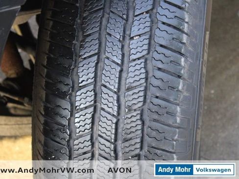 Used 2016 GMC Yukon SLT w/ Open Road Package image 17