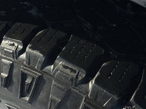 Used 2017 Chevrolet Silverado 1500 LT w/ All Star Edition image 15