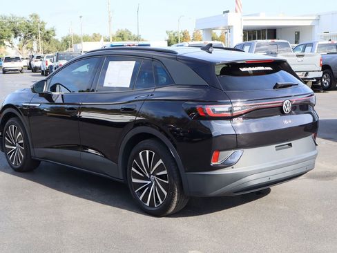 Used 2024 Volkswagen ID.4 S image 6