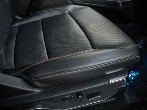 Used 2023 Ford F150 Lariat w/ Equipment Group 502A High image 45