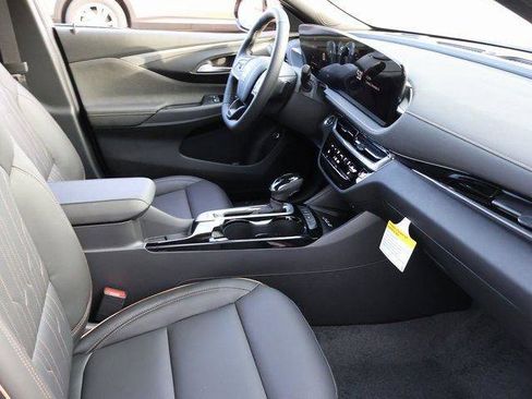 New 2026 Buick Envista Avenir image 9