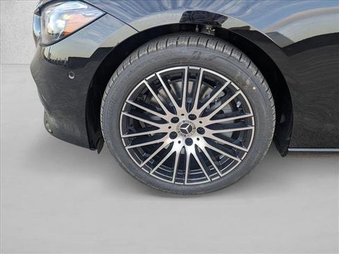 Used 2026 Mercedes-Benz C 300 Sedan image 17