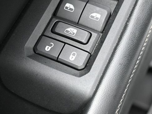Used 2023 Jeep Grand Cherokee L Limited AWD/4WD image 14