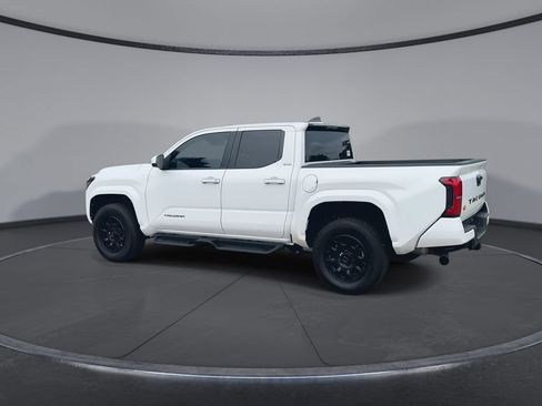 Used 2025 Toyota Tacoma SR5 RWD image 6