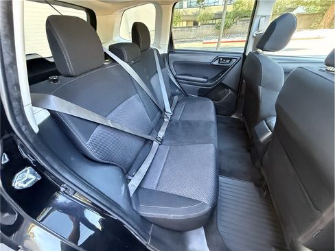 Used 2017 Subaru Forester 2.5i Premium AWD/4WD image 24