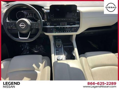 Used 2023 Nissan Pathfinder SL image 15