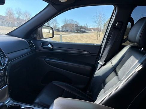 Used 2021 Jeep Grand Cherokee Limited w/ Quick Order Package 28K 80th AWD/4WD image 14