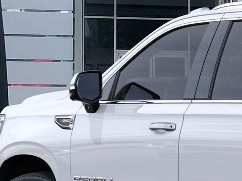 New 2026 GMC Yukon XL Denali w/ LPO, Floor Liner Package image 12