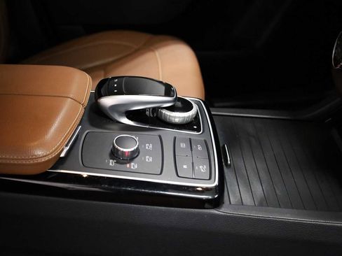 Used 2017 Mercedes-Benz GLE 43 AMG AMG GLE 43 image 20