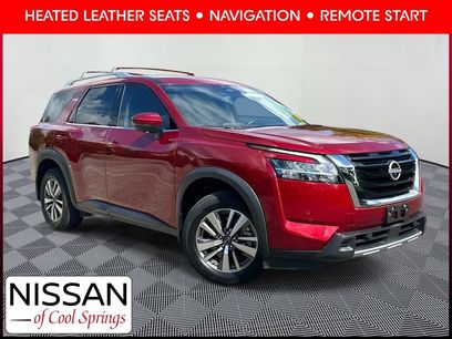 Used 2023 Nissan Pathfinder SL