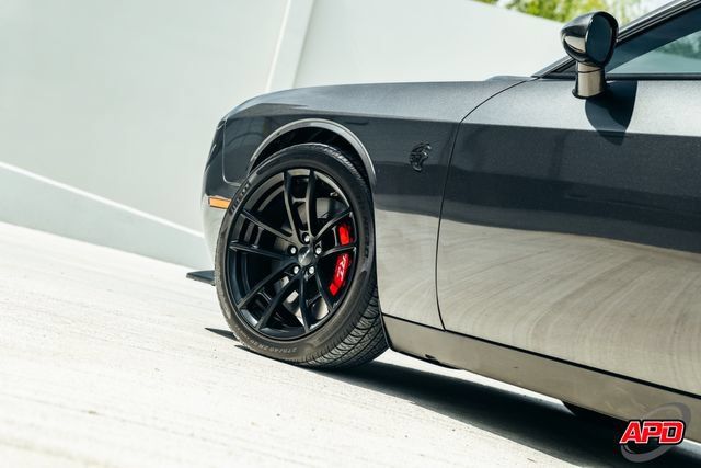 Used 2023 Dodge Challenger SRT Hellcat RWD image 30