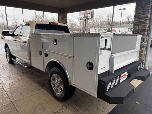 Used 2022 RAM 2500 Tradesman w/ Special Service Vehicle Group image 9