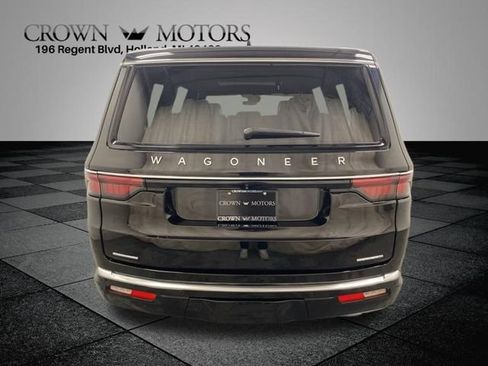 Used 2023 Jeep Wagoneer Series II w/ Premium Group I AWD/4WD image 5