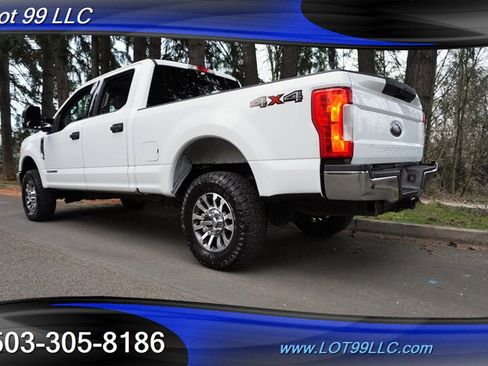 Used 2018 Ford F250 XLT w/ XLT Value Package AWD/4WD image 10
