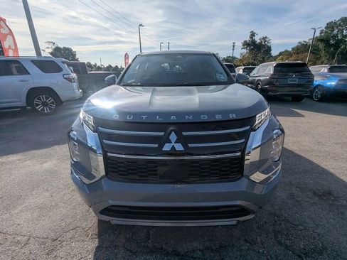 New 2026 Mitsubishi Outlander SE image 9