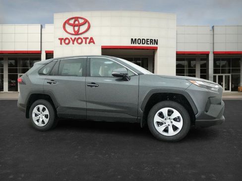 New 2025 Toyota RAV4 LE image 28