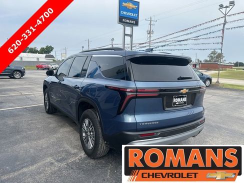 New 2026 Chevrolet Traverse LT w/ Driver Confidence Package image 5