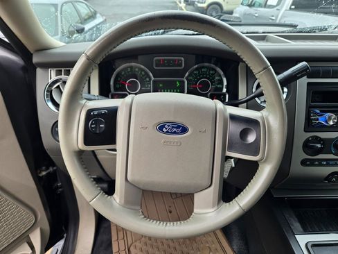 Used 2013 Ford Expedition XL w/ HD Trailer Tow Pkg image 28