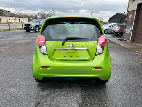 Used 2015 Chevrolet Spark LT image 13