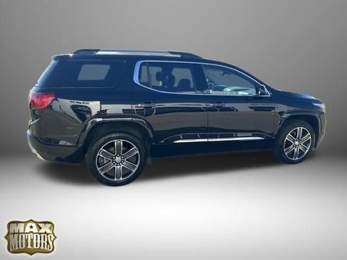 Used 2019 GMC Acadia Denali w/ Technology Package FWD image 12