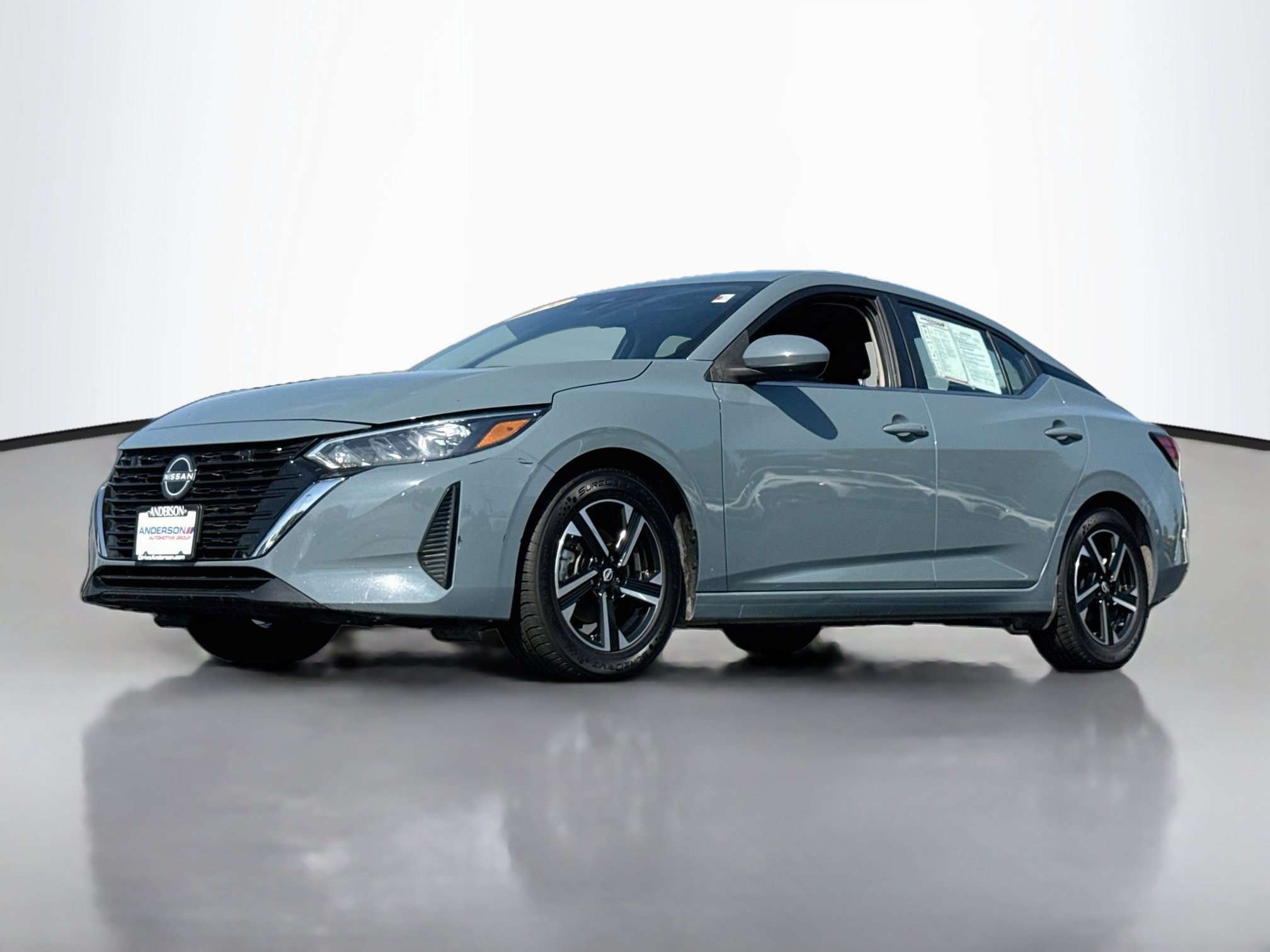 Used 2024 Nissan Sentra SV FWD image 3